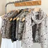 Bufanda de Seda Larga Fina de Doble Capa Floral Atmosférica para Mujer Versátil Estilo Otoño Elegante Bufanda para Cuello Diadema Fina Bufanda de Estilo Artístico