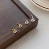 Pendientes Pequeños de Plata de Pie S999 Xiangyun para Mujer Pendientes Simples de Nicho Elegantes de Nube Pendientes Gratuitos para Dormir con Perforación de Oreja