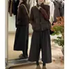 Chaleco Corto de Algodón Estilo Coreano con Cuello Alto para Mujer, Nuevo Estilo Invierno 2026, Adecuado para Figuras Petite, Ropa de Abrigo para Viajar, Chaleco de Moda