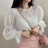 Camisa Feminina Elegante Estilo Francês Chic de Primavera com Gola Redonda, Design Plissado Bolha, Corte Solto Casual Versátil e Mangas Bufantes