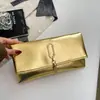 Bolsa feminina pequena quadrada estilo coreano, moderna e minimalista com pingente de franja, clutch envelope, bolsa de noite chique e simples