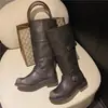 Botas de motocicleta largas de cuero vintage desgastado con hebilla para mujer, nuevo estilo otoño 2026, tacón grueso, botas de trabajo a media pantorrilla