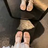 Chinelos de Pele de Ovelha~Cor de Uva Estilo Igual Aumento de Altura 5cm para Mulheres, Sandálias Abertas com Tira Dupla de Laço Estilo Francês para Uso Externo