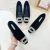 Aumento de 6CM Hebilla Cuadrada de Pedrería Punta Cuadrada Tacón Grueso Zapatos de Salón Mujer 2026 Otoño Nuevo Francés Con Felpa Cálidos Tacones Altos