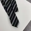 Muito Preppy e Muito Bai! Gravata Japonesa JK Listrada Preta Feita à Mão para Mulheres, Gravata Estilo Universitário DK para Homens.