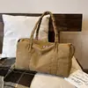Bolsa de Mão Elegante Leve Grande Capacidade Bolsa de Ombro de Lona Simples Estilosa para o Dia a Dia Bolsa Almofada Retro Versátil Estilo Coreano