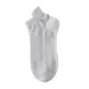 Calcetines Cortos para Hombre, Color Sólido, Malla Fina de Verano, Resistentes al Olor, Transpirables, Calcetines Deportivos Blancos Antideslizantes Invisibles para Mujer