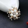 Broche Estilo Coreano Fashionável e Versátil em Forma de Guirlanda Tridimensional Strass Pérola Fivela de Peito Acessórios Femininos Venda Direta da Fábrica Dropshipping