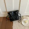 Bolsa de corrente de alta qualidade com padrão de diamante transfronteiriça para mulheres, nova moda 2026, bolsa saco versátil, bolsa de ombro e transversal