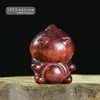 Escultura de Sândalo Verde Desenho Animado Côncavo e Convexo Homem Lutando Monstro Chaveiro DIY Pingente de Bolsa Corrente para Celular Brinquedo para Bebê