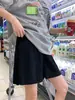 Shorts de Seda de Hielo con Rayas Verticales de Longitud Media para Mujer, Verano Delgado, Caída Suelta, Cintura Alta, Pierna Recta, Casual, Versátil, Adelgazante, Pantalones de Longitud Media