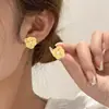Brincos Amarelos Populares para Mulheres, Novos Brincos Elegantes da Moda, Estilo Coreano Doce Pétalas Brincos Simples
