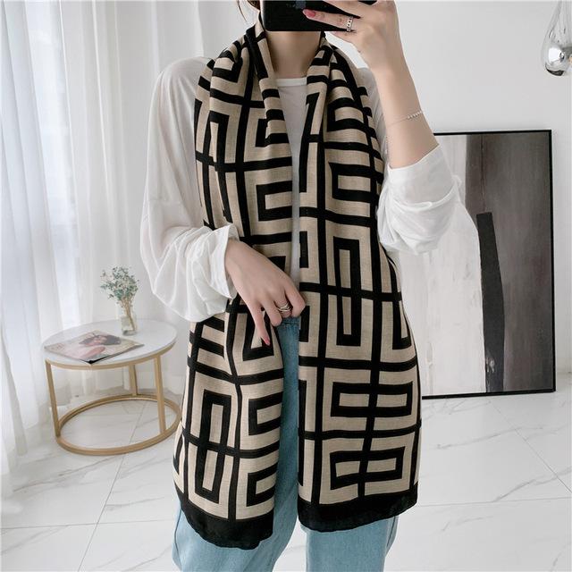 19862312118_385136921.640x640