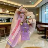 Llavero de Oso de Cristal de Dibujos Animados Colgante Lindo para Bolso Decoración de Mochila de Estudiante de Primaria Puesto Transfronterizo Regalo Pequeño Venta al por Mayor