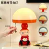 Luz Noturna Criativa em Forma de Menino Asiático-Americano Vermelho para Quarto Infantil, Quarto, Decoração de Mesa, Lâmpada de Mesa Decorativa com Atmosfera Fofa