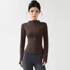 Chamarra de Fitness Adelgazante con Sensación de Piel Segunda Piel Doble Línea Ocho Pecho Cuello Alto Cierre Completo Puños con Agujero para Pulgar Top de Yoga para Entrenamiento al Aire Libre