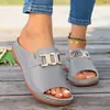 Sandalias de cuña de metal con hebilla para mujer, modelo nuevo 2026, talla grande, suela gruesa, punta abierta, sandalias de playa, en stock