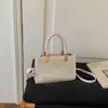 Bolso pequeño cuadrado texturizado, minimalista y elegante, un diseño nuevo, casual y único para mujer, perfecto para la primavera de 2026, un bolso de hombro o bandolera a la moda