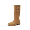 Moda Europeia e Americana Estilo Simples Botas de Couro para Motociclista 2026 Outono e Inverno Novas Bico Redondo Salto Grosso Fivela de Cinto Botas de Cano Alto