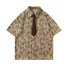 Camisa de Manga Corta a Rayas Estilo Americano con Estampado Ecuestre para Hombre, Verano con Corbata Incluida, Holgada Casual Estilo Vintage Cuello de Solapa