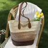 Nova bolsa de palha patchwork tricolor transfronteiriça, bolsa feminina de praia para férias, bolsa de ombro tote versátil de grande capacidade para a beira-mar