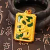 Colgante Estilo Antiguo Imitación Oro 24K con Diseño de Dragón, Joyería para Hombre Imitación Jade, Moderno Accesorio Colgante de Oro de Arena Vietnamita Imitación Ágata