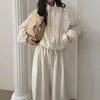 Gabardina de Encaje Bordado de Alta Gama de Nicho para Mujer de Dongdaemun, Corea