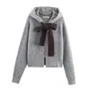 Ropa de Otoño e Invierno Nueva para Mujer de Diseño Europeo y Americano Cárdigan Corto con Capucha de Punto Versátil con Lazo Chaqueta Suéter