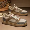 Zapatillas retro de suela gruesa para hombre, nuevos arrivals de otoño, estilo británico, zapatillas casuales de color block de moda, cordones, zapatos versátiles para hombre