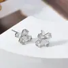 Brincos Elegantes da Moda 2023 para Mulheres Agulha de Prata S925 Design de Nicho Joias de Orelha Cruzadas Brincos Personalizados