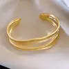 Pulseira Aberta Dupla Camada Oca Transfronteiriça Europeia e Americana, Pulseira Simples da Moda e Personalizada, Joia de Luxo Leve e de Alta Qualidade