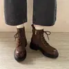 Botas Martin de Cuero Genuino con Suela Gruesa y Tacón Alto que Aumentan la Altura, Estilo Ropa de Trabajo, 7 Ojales, Punta Redonda, Cierre de Cordones, Tobilleras para Mujer, Otoño/Invierno 2026