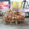 Arranjo de flores de chão para casamento layout de fundo decoração de corredor no local flor de seda pronta para casamento salão de casamento palco T