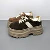 Nuevas zapatillas de entrenamiento retro de cuero suave, estilo alemán, para mujer, suela gruesa, que aumentan la altura, ligeras, zapatos casuales, versátiles para mujer, estilo Forrest Gump