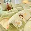 Ins Conjunto de Quatro Peças em Lã de Leite Estilo Cartoon Peso Espesso Conjunto de Três Peças em Flanela Estampada Capa de Edredom Individual Roupa de Cama