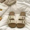 Calçados Femininos Tamanho Grande para Uso Externo na Praia, Sandálias Modernas com Uma Tira para Mulheres, Novo Estilo de Verão 2026, Sandálias de Praia Respiráveis Estilo Birkenstock para Mulheres