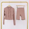 Conjunto Lulu Df de Jaqueta Curta com Capuz e Calça de Cinco Quartos, Conjunto de Fitness Yoga Elástico Respirável Ajustado