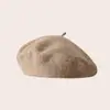 Boina de lana de color liso de alta gama para mujer, hace que el rostro se vea más pequeño, sombrero de pintor, material engrosado, moderno y versátil, venta al por mayor de boinas