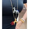 Nuevo Collar con Colgante de Borla de Cola de Caballo Larga para Mujer, Diseño de Nicho de Lujo Ligero, Cadena para Clavícula de Cuerda Trenzada de Gama Alta, Cadena para Suéter