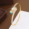 Pulseira em Formato de Cobra para Moda Transfronteiriça com Incrustação de Zircônias Coloridas, Fecho Requintado, Pulseira de Cobre Puro Galvanizado, Atacado de Joias de Fábrica
