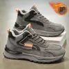 Sapatos Masculinos de Algodão Sapatos Quentes com Forro de Lã de Inverno Sapatos de Trabalho Masculinos com Solado Grosso Algodão Duplo Juventude Tendência Esportivo Casual Sapatos de Pai