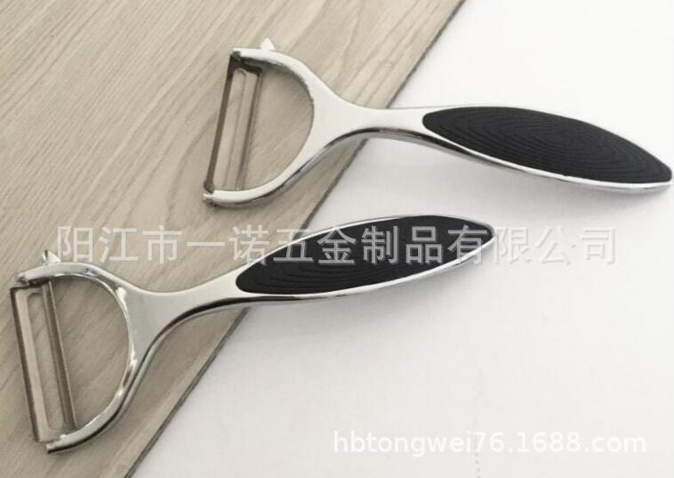 夏顺风刨锌合金镀铬68克左右。不含税散货4.8元，精抛价20