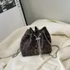 Bolsa Saco com Cordão Estampa Leopardo para Mulheres 2025 Nova Verão Corrente Zebra Estampa Bolsa de Ombro Estilo Pérola Pequena Bolsa