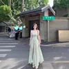 Vestido Largo de Verano para Mujer con Nuevo Diseño Jacquard Súper Elegante, Estilo Resort Francés, Ceñido a la Cintura, Adelgazante, Elegante, Acampanado, sin Tirantes
