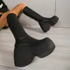 Botas de suela gruesa de comercio exterior 2027 nuevo estilo europeo y americano de cuero con tacón de cuña elástico botines para mujer botas Martin de comercio exterior