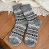 Meias de Lã Quentes e Grossas para Outono e Inverno para Mulheres, Meias Slouch de Inverno Fair Isle Retrô com Floco de Neve, Meias de Meia-Cana Cor Café Estilo Japonês