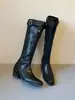 Botas ajustadas retro de dos vías hasta la rodilla con punta cuadrada, tacón grueso y hebilla de cinturón, modernas botas de jinete