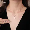 Collar Coreano Sencillo de Flor de Circonia Cadena para Clavícula de Lujo Ligero Gama Alta para Mujer Diseño Exquisito Conjunto de Joyería de Nicho