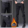 Jeans de mezclilla lavada azul de alta gama italianos para hombre, nuevos pantalones casuales ajustados rectos elásticos para hombre de verano 2026