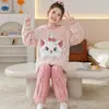 Pijama cálido de forro polar coral para otoño e invierno, nuevo conjunto de pijama y ropa de estar de franela de invierno estilo caricatura para niñas pequeñas